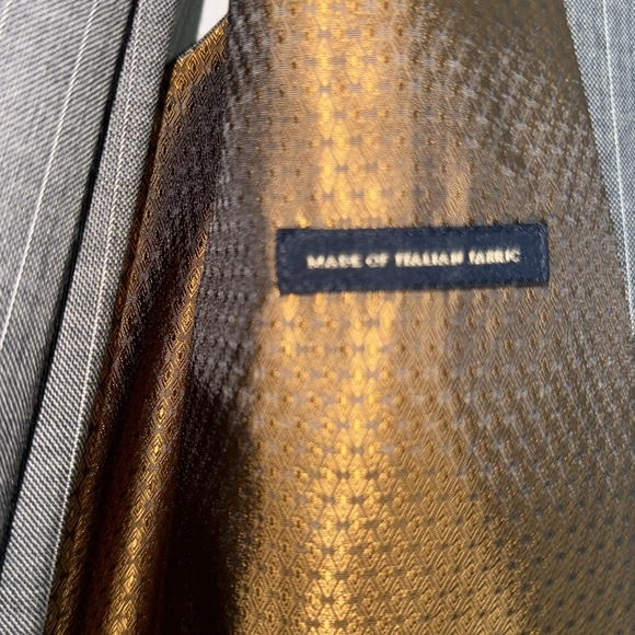 Brand New Banana Republic MADMEN COLLECTION SUIT. - Picture 6 of 8